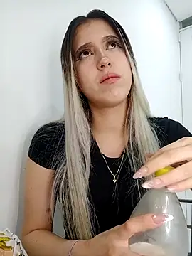 eva-2023 online show from October 25, 2025, 2:08 am