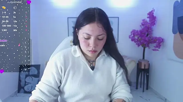 Isa reel online show from April 7, 2026, 7:47 pm