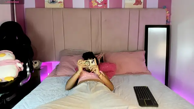 Winnifer Gonzal online show from March 6, 2025, 7:25 am