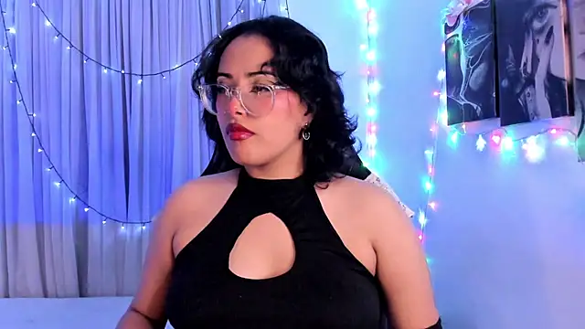 willow poisson online show from March 17, 2026, 5:16 pm