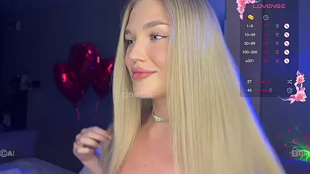 Snapshot of soficumss chatting on March 2, 2025, 3:27 pm soficumss online show from March 2, 2025, 3:27 pm