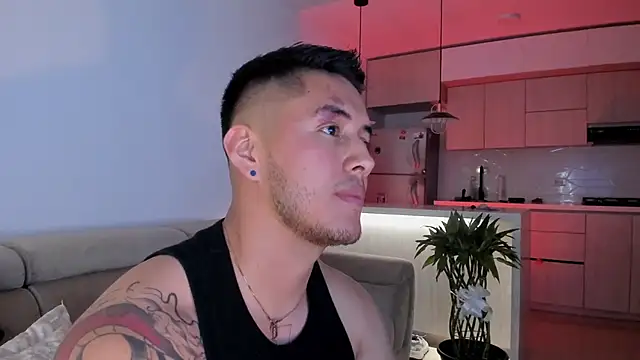 Snapshot of Chriskyle_ chatting on January 29, 2025, 10:05 am Chriskyle  online show from January 29, 2025, 10:05 am