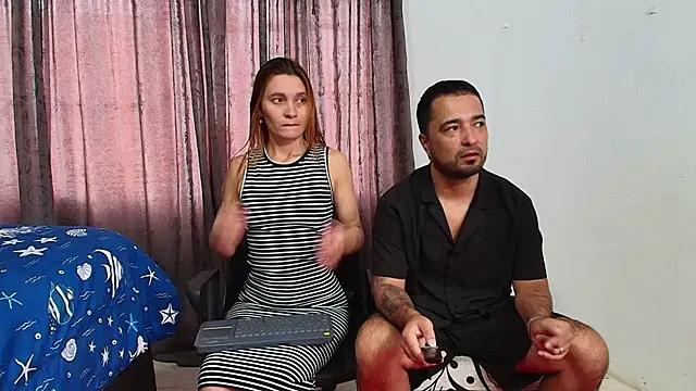 Snapshot of cajusexxx chatting on February 8, 2026, 4:32 pm cajusexxx online show from February 8, 2026, 4:32 pm