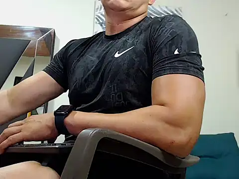 Snapshot of Cooper_Smith chatting on October 28, 2025, 4:38 am Cooper Smith online show from October 28, 2025, 4:38 am