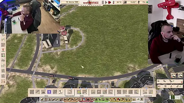 Snapshot of Happy_Michal chatting on April 16, 2026, 1:12 pm Happy Michal online show from April 16, 2026, 1:12 pm