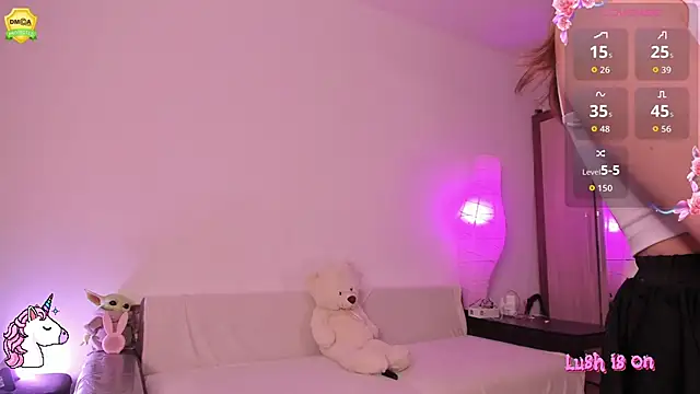 EvaUniporn online show from March 20, 2026, 6:46 pm