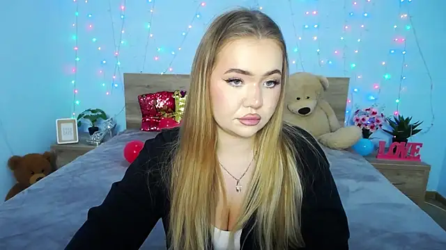 StacyYellig online show from January 15, 2025, 6:12 am