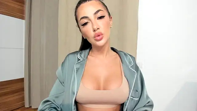 Snapshot of iamjoyxs1 chatting on September 21, 2025, 11:39 pm iamjoyxs1 online show from September 21, 2025, 11:39 pm