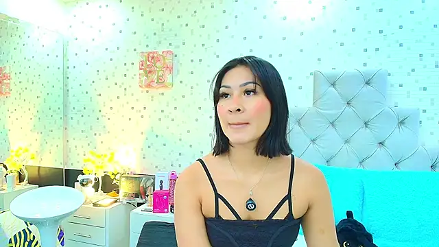 Snapshot of JulietaReyess chatting on May 16, 2026, 12:15 pm JulietaReyess online show from May 16, 2026, 12:15 pm