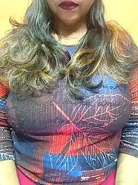 CUTE SOPHIA- online show from March 2, 2025, 7:23 pm