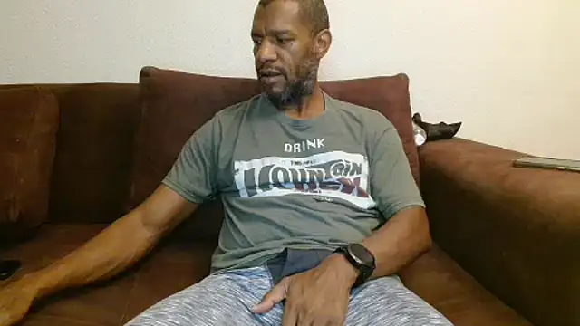 elmorenazost online show from February 19, 2025, 3:06 am