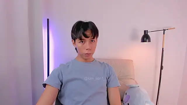 kim lian21 online show from February 25, 2026, 3:10 pm