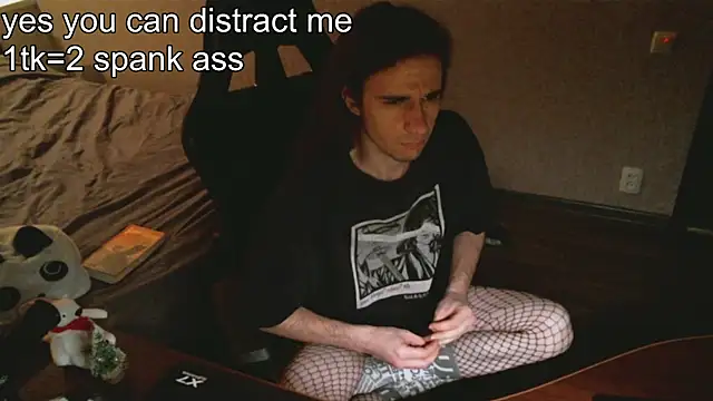 izilizi 23 online show from December 17, 2024, 7:37 pm