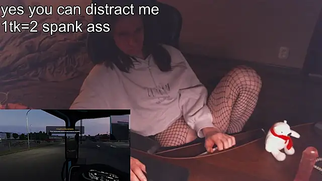 izilizi 23 online show from December 28, 2024, 3:59 pm