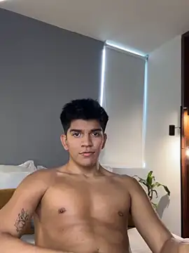 Snapshot of santiago_01 chatting on April 23, 2026, 8:55 pm santiago 01 online show from April 23, 2026, 8:55 pm