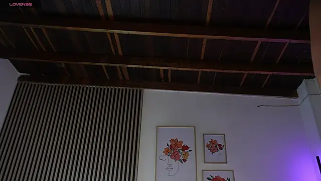 LillyDolls23 online show from April 2, 2026, 1:31 pm