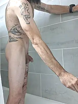 Snapshot of chillmfrs chatting on November 1, 2025, 6:10 pm chillmfrs online show from November 1, 2025, 6:10 pm