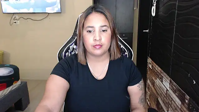 KathyHardcore69 online show from April 3, 2026, 3:48 am