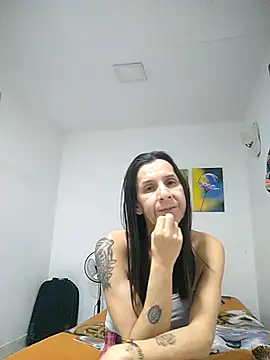 Snapshot of Cameron_puppy chatting on July 11, 2026, 6:49 am Cameron puppy online show from July 11, 2026, 6:49 am