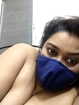 indianlisa5 online show from April 20, 2026, 7:48 pm