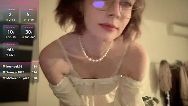 ms christiana online show from November 9, 2025, 5:44 pm