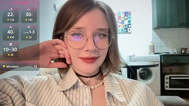 ms christiana online show from December 15, 2025, 2:27 am