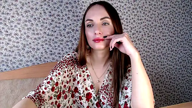 Tinadream20 online show from October 18, 2025, 7:09 am