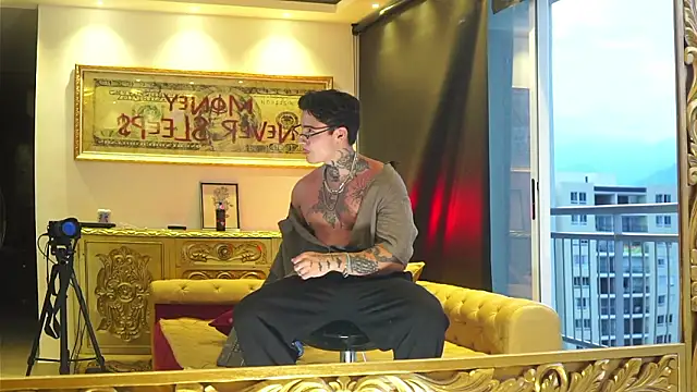 dantecoppolaa  online show from March 3, 2026, 11:21 pm