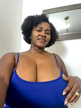 AliciaMiilf online show from November 7, 2025, 1:49 am