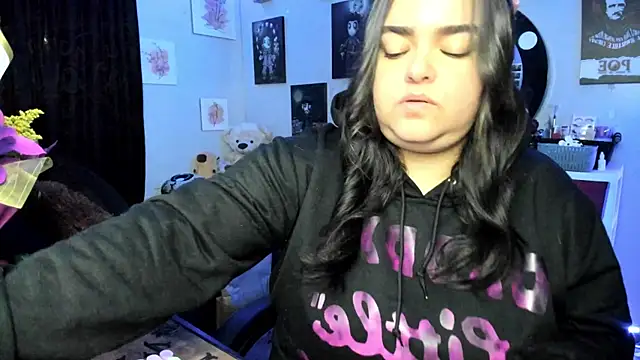 Luise Meyrink online show from December 16, 2025, 3:11 am