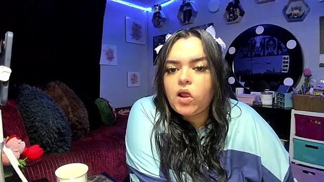 Luise Meyrink online show from March 24, 2026, 4:06 am