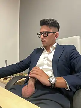 masterboss  online show from September 30, 2025, 11:26 am