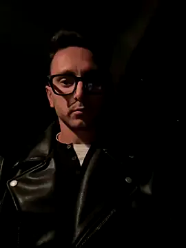 masterboss  online show from October 5, 2025, 9:13 pm