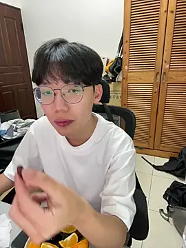 Snapshot of hihi0169 chatting on February 12, 2026, 1:28 pm hihi0169 online show from February 12, 2026, 1:28 pm