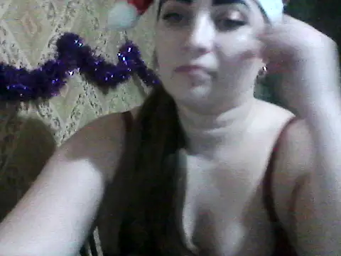 Elizabeth Meow online show from December 22, 2025, 8:28 pm