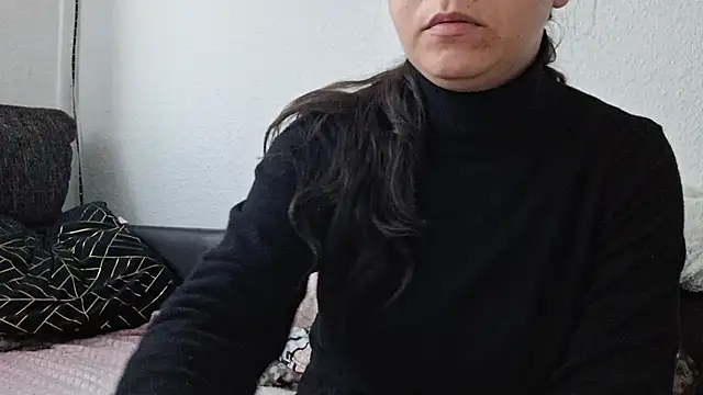 Snapshot of Cyndee_Winter chatting on December 20, 2024, 1:43 pm Cyndee Winter online show from December 20, 2024, 1:43 pm