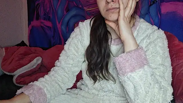 Snapshot of Cyndee_Winter chatting on February 4, 2025, 7:55 pm Cyndee Winter online show from February 4, 2025, 7:55 pm