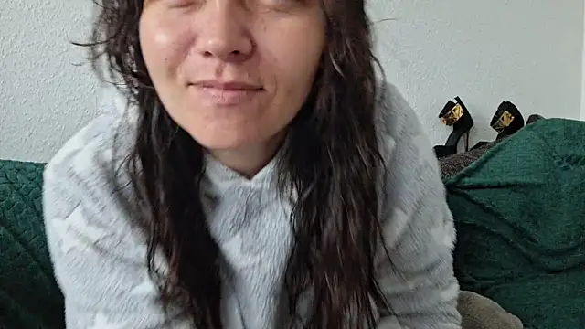Snapshot of Cyndee_Winter chatting on September 24, 2025, 6:39 am Cyndee Winter online show from September 24, 2025, 6:39 am