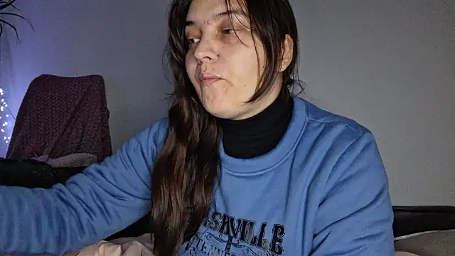 Cyndee Winter online show from December 5, 2025, 8:05 pm