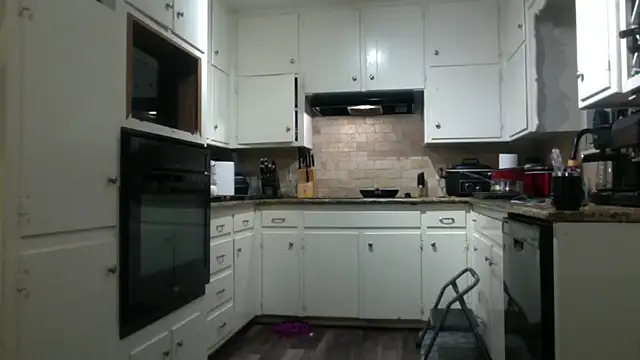 Snapshot of bella8769 chatting on February 15, 2026, 1:24 am bella8769 online show from February 15, 2026, 1:24 am