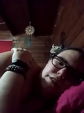 gatitabuena-90 online show from March 19, 2026, 5:11 am