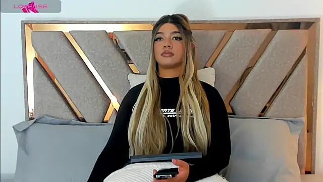 Snapshot of Hanz_sex chatting on March 20, 2025, 2:40 am Hanz sex online show from March 20, 2025, 2:40 am