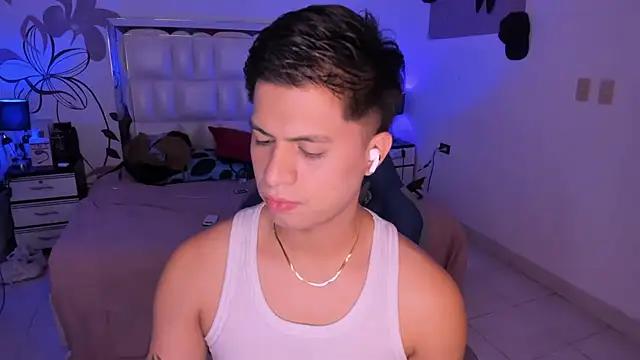 Niicky1  online show from January 30, 2025, 8:31 pm