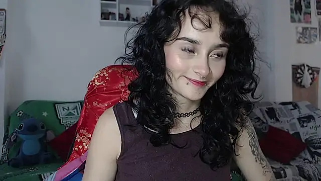 kitty22  online show from December 10, 2024, 3:22 pm