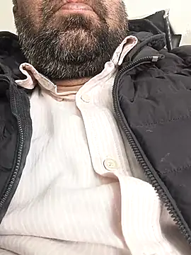 lund lol online show from February 26, 2025, 7:20 am