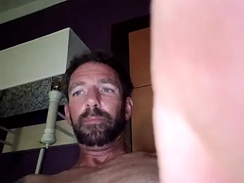 Treemandude online show from October 14, 2025, 10:16 am