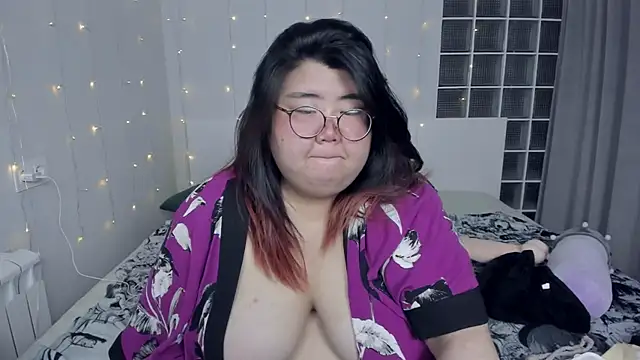 Nadine asian online show from December 12, 2024, 5:20 am