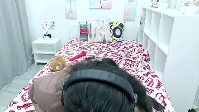 Snapshot of Nadine_asian chatting on February 12, 2026, 3:01 am Nadine asian online show from February 12, 2026, 3:01 am