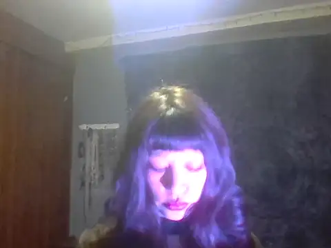 Snapshot of Fo0xybby chatting on May 16, 2026, 12:18 am Fo0xybby online show from May 16, 2026, 12:18 am