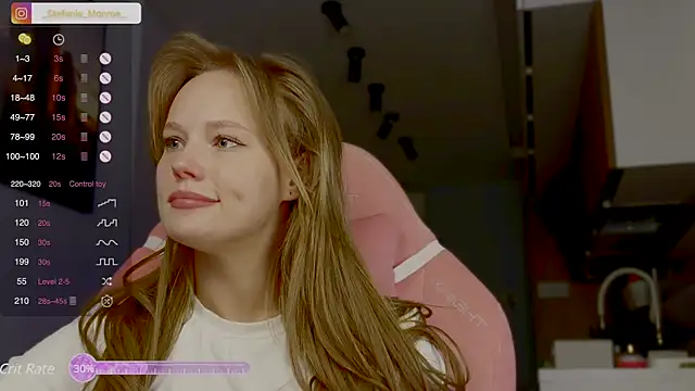 Snapshot of _Stefanie_Collins_ chatting on January 22, 2025, 9:54 pm Stefanie Collins online show from January 22, 2025, 9:54 pm